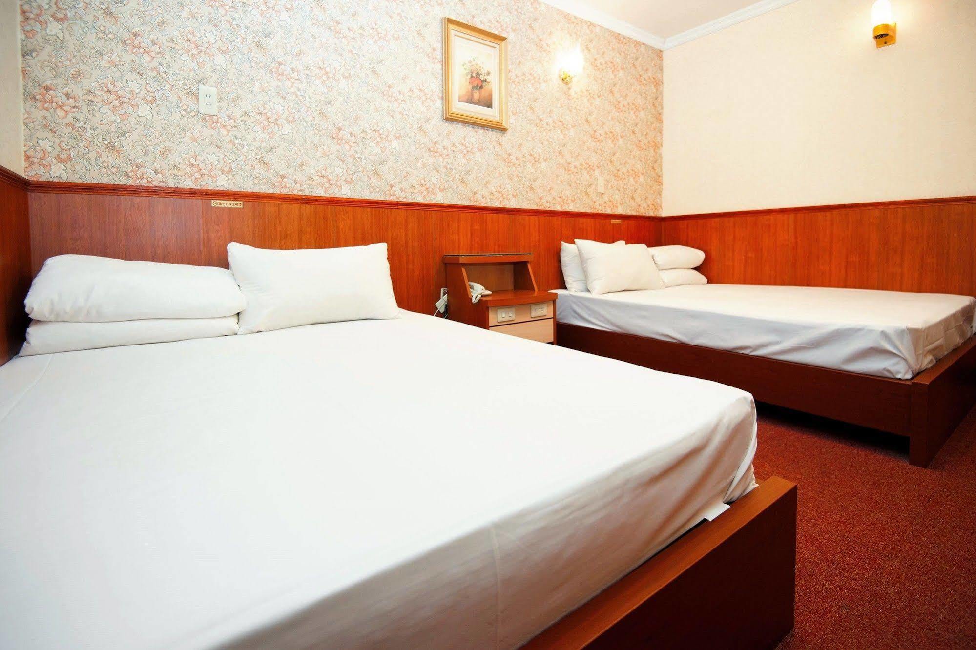 New May Flower Hotel Tchaj-pej Exteriér fotografie